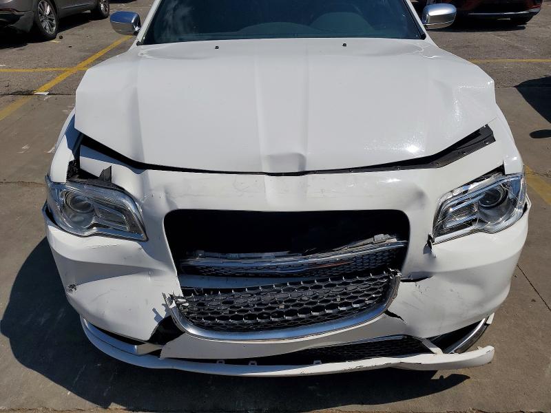 2017 Chrysler 300c მანქანა იყიდება აუქციონზე, vin: 2C3CCAPG8HH661526, აუქციონის ნომერი: 63359516