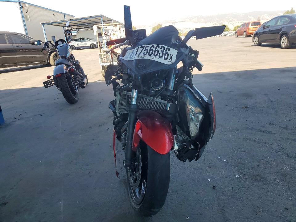 61756636 :رقم المزاد ، ML5EXEM10NDA49438 vin ، 2022 Kawasaki Ex650 مزاد بيع