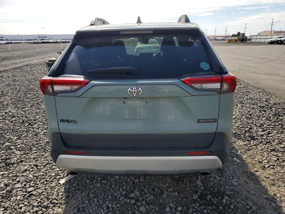 Продаж на аукціоні авто 2021 Toyota Rav4, vin: 2T3J1RFV1MW160107, номер лоту: 60750906