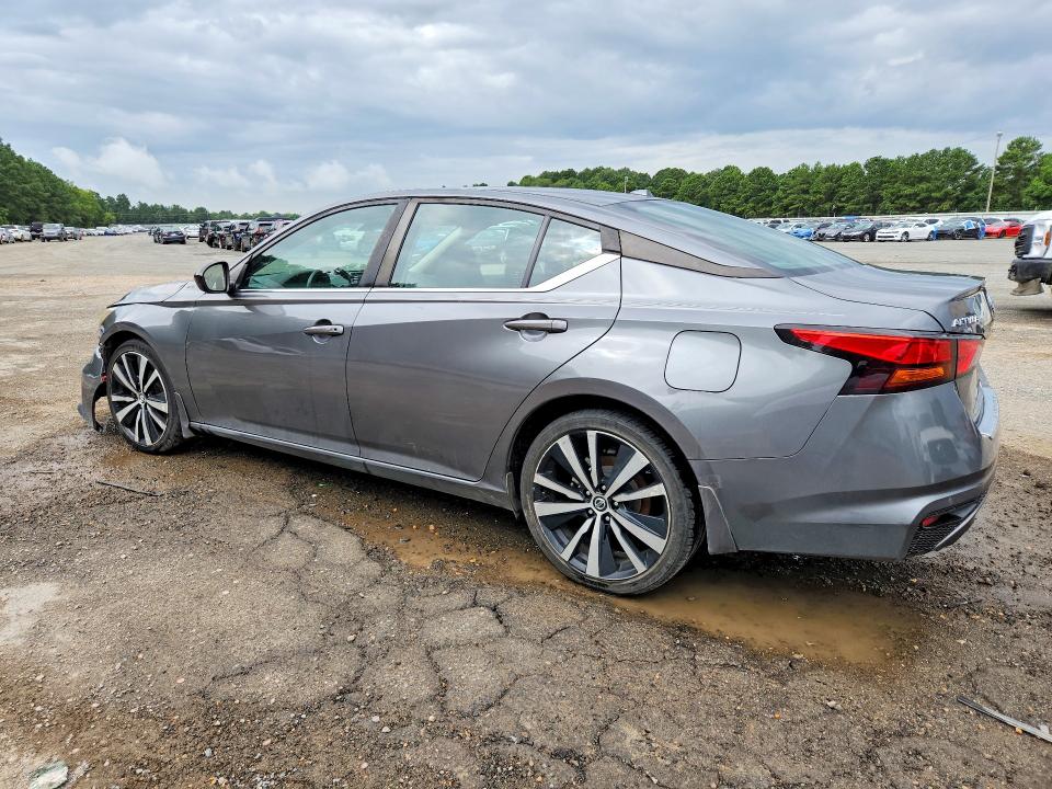 60746536 :رقم المزاد ، 1N4BL4CV9NN338947 vin ، 2022 Nissan Altima مزاد بيع