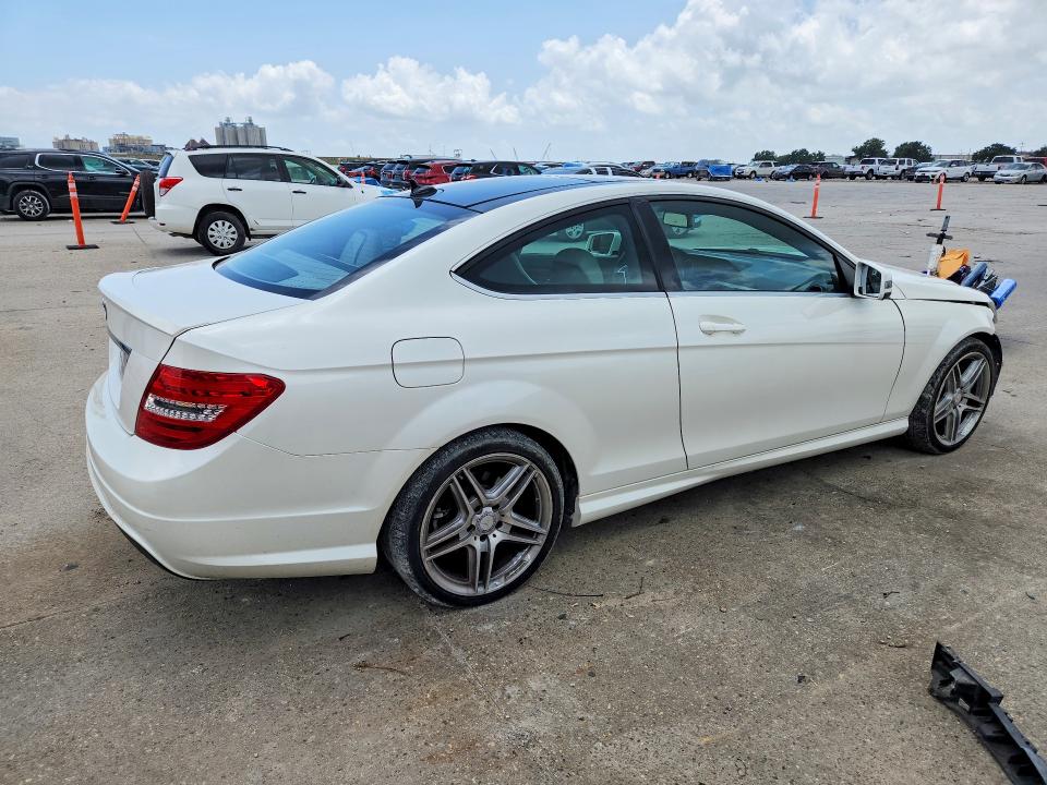 Aukcja sprzedaży 2013 Mercedes-benz C, vin: WDDGJ4HB6DG044211, numer aukcji: 62081396