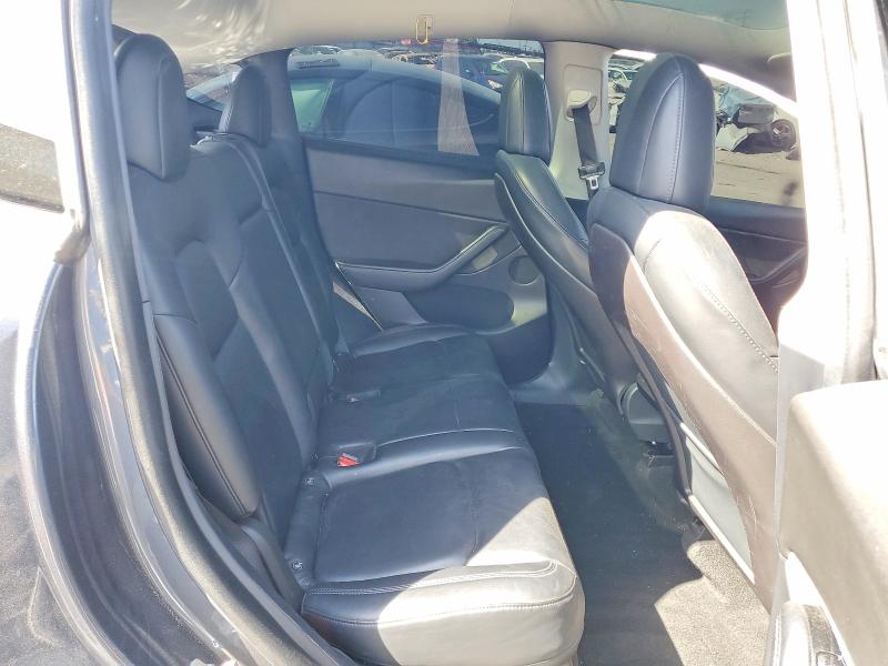 61635176 :رقم المزاد ، 5YJYGDEF1LF000114 vin ، 2020 Tesla Model Y مزاد بيع