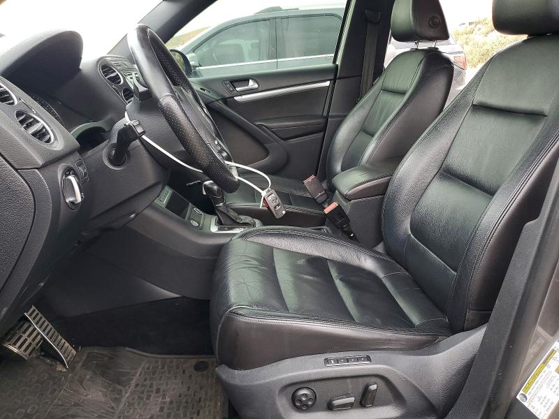 61021446 :رقم المزاد ، WVGBV3AX5EW560099 vin ، 2014 Volkswagen Tiguan مزاد بيع