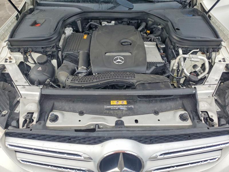 60485286 :رقم المزاد ، WDC0G4JBXJV021360 vin ، 2018 Mercedes-benz Glc مزاد بيع
