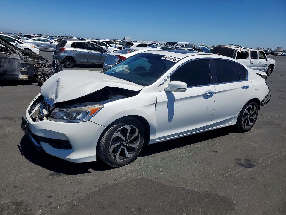 Auction sale of the 2017 Honda Accord, vin: 1HGCR2F86HA095229, lot number: 60838696