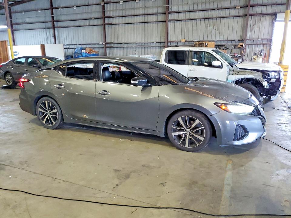 60873916 :رقم المزاد ، 1N4AA6CV1MC504594 vin ، 2021 Nissan Maxima مزاد بيع