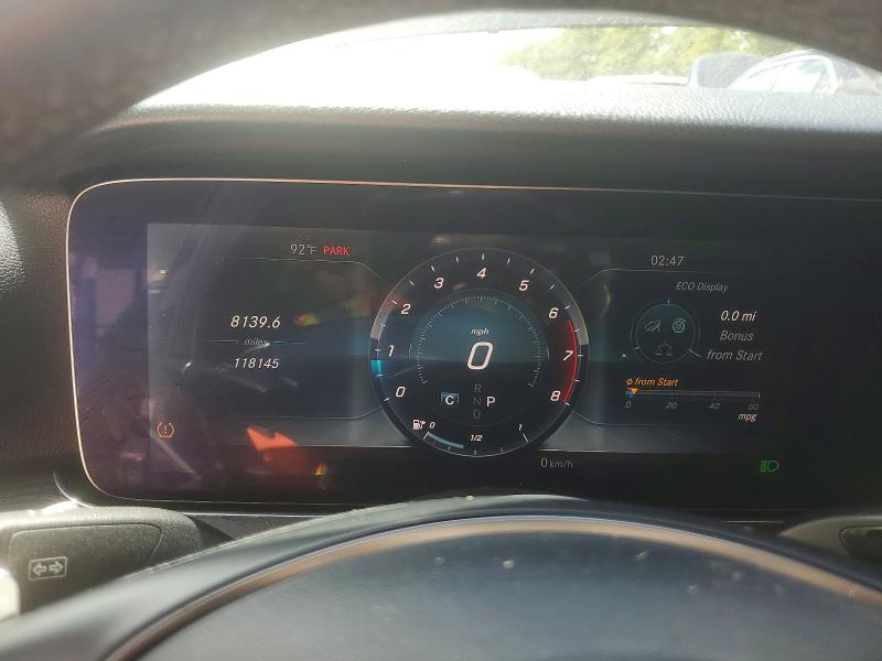 60642076 :رقم المزاد ، WDDZF4KB0JA342240 vin ، 2018 Mercedes-benz E مزاد بيع