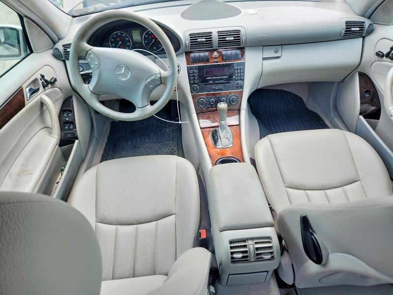 62998826 :رقم المزاد ، WDBRF92H17F928564 vin ، 2007 Mercedes-benz C مزاد بيع