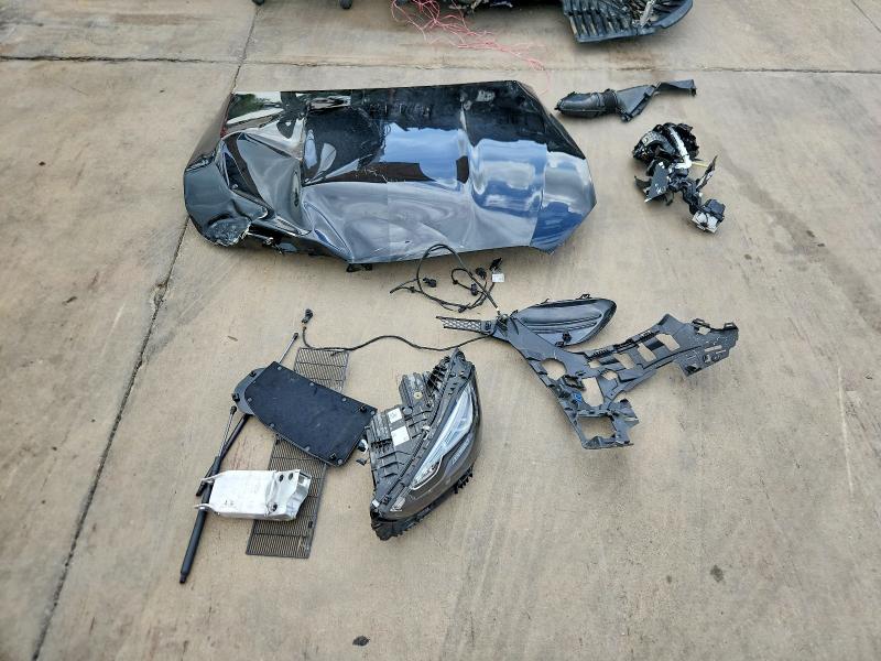 61367706 :رقم المزاد ، W1KAF4GB4RR208172 vin ، 2024 Mercedes-benz C مزاد بيع
