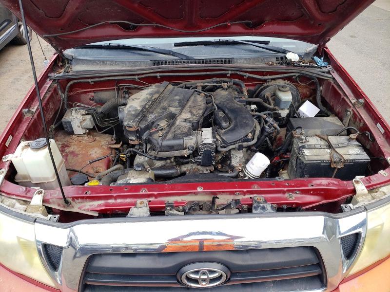 2005 Toyota Tacoma მანქანა იყიდება აუქციონზე, vin: 5TEUU42NX5Z054032, აუქციონის ნომერი: 61686876