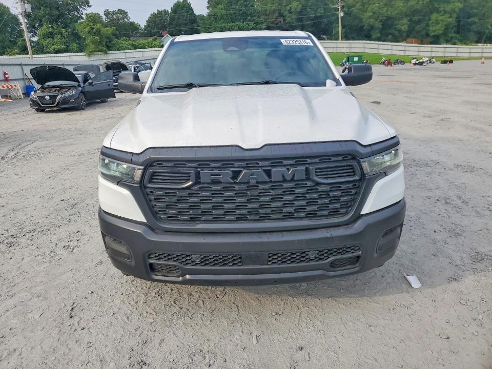 Продажа на аукционе авто 2026 Ram 1500, vin: 1C6RRENP3TN271956, номер лота: 62325316