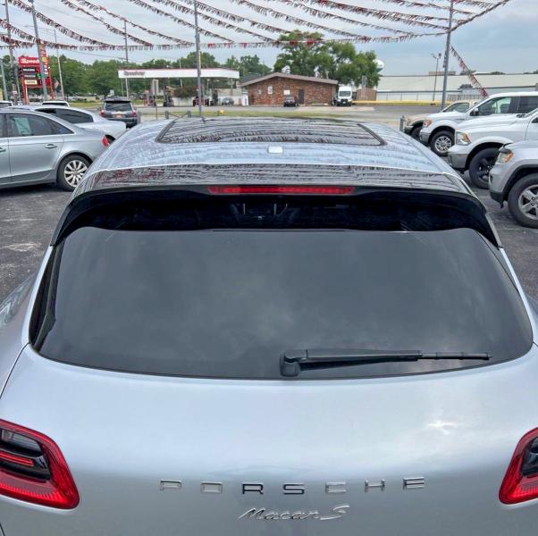Aukcja sprzedaży 2017 Porsche Macan, vin: WP1AB2A56HLB10242, numer aukcji: 63434266