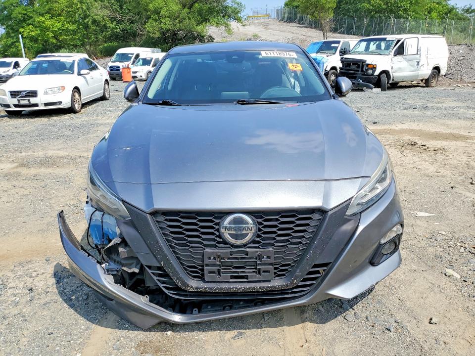 2020 Nissan Altima მანქანა იყიდება აუქციონზე, vin: 1N4BL4EW1LC146632, აუქციონის ნომერი: 61118976