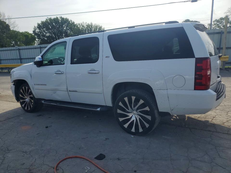 Продажа на аукционе авто 2007 Chevrolet Suburban, vin: 3GNFK16317G274414, номер лота: 61921086