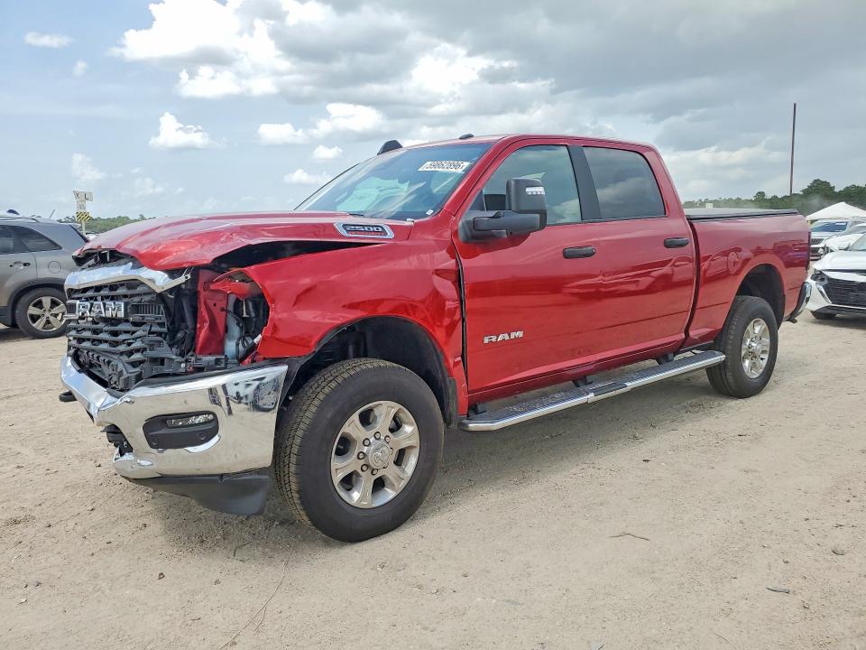 59862896 :رقم المزاد ، 3C6UR5DJXTG297762 vin ، 2026 Ram 2500 مزاد بيع