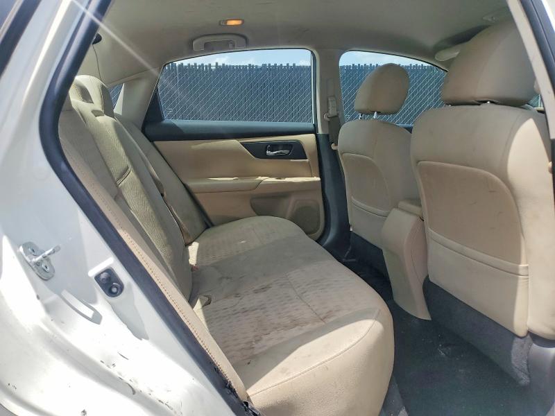 2016 Nissan Altima მანქანა იყიდება აუქციონზე, vin: 1N4AL3AP4GN380276, აუქციონის ნომერი: 60495406