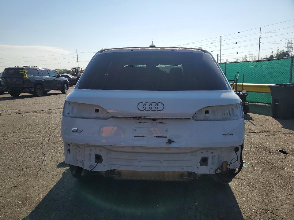 60971106 :رقم المزاد ، WA1AXBF71PD016429 vin ، 2023 Audi Q7 مزاد بيع