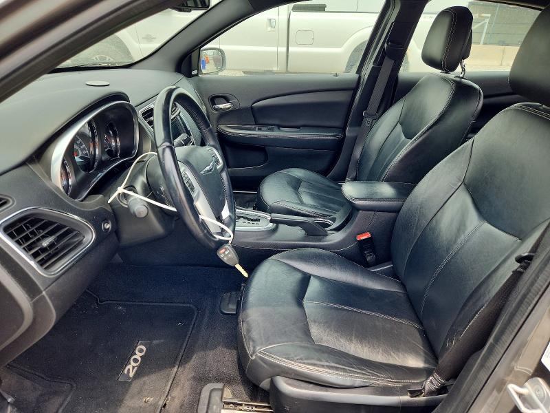 58831936 :رقم المزاد ، 1C3CCBCG6CN168410 vin ، 2012 Chrysler 200 مزاد بيع