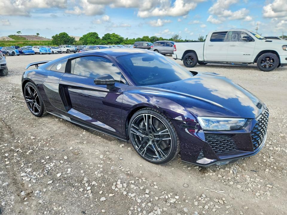 2022 Audi R8 მანქანა იყიდება აუქციონზე, vin: WUAKBAFX2N7900302, აუქციონის ნომერი: 58290706