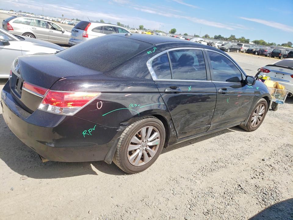 2011 Honda Accord მანქანა იყიდება აუქციონზე, vin: 1HGCP2F8XBA096896, აუქციონის ნომერი: 61283226