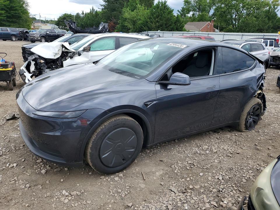 2026 Tesla Model Y მანქანა იყიდება აუქციონზე, vin: 7SAYGDED2TA592248, აუქციონის ნომერი: 62994436
