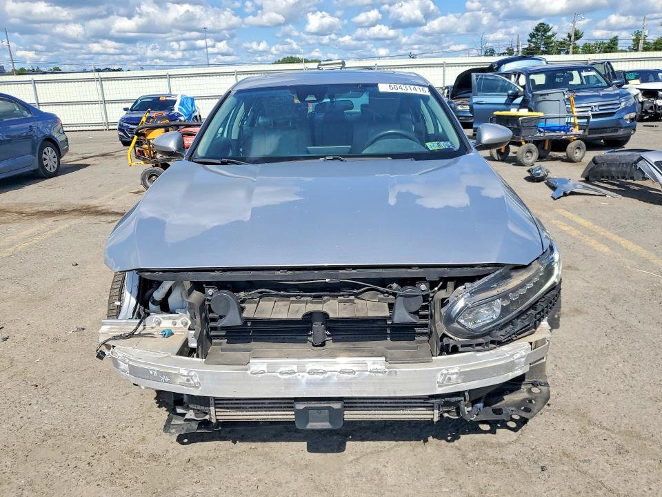 60431416 :رقم المزاد ، 1HGCV1F47LA060937 vin ، 2020 Honda Accord مزاد بيع
