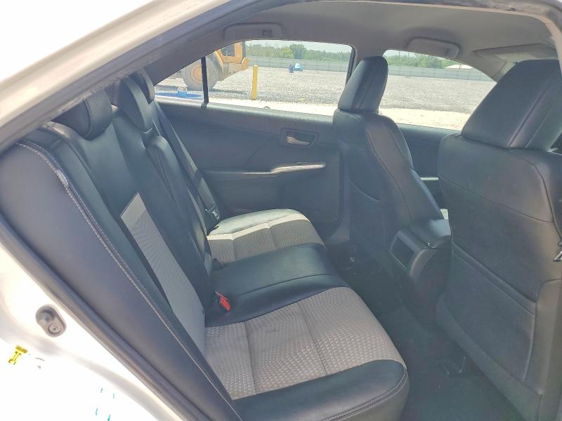 61705696 :رقم المزاد ، 4T1BF1FKXCU541233 vin ، 2012 Toyota Camry مزاد بيع