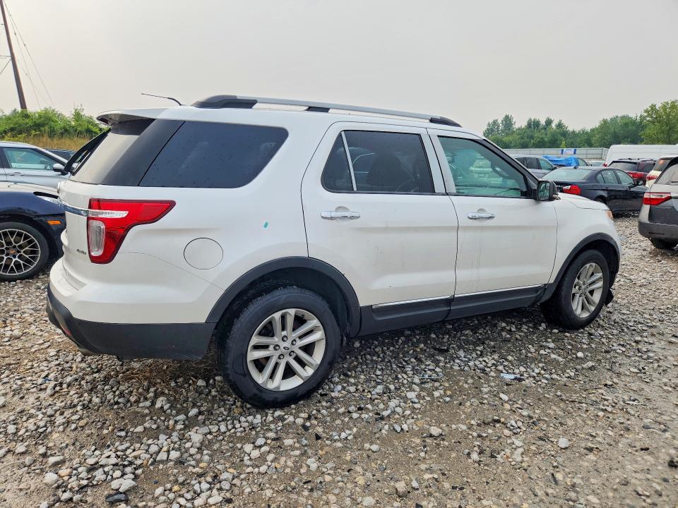 61503936 :رقم المزاد ، 1FMHK8D80BGA13011 vin ، 2011 Ford Explorer مزاد بيع