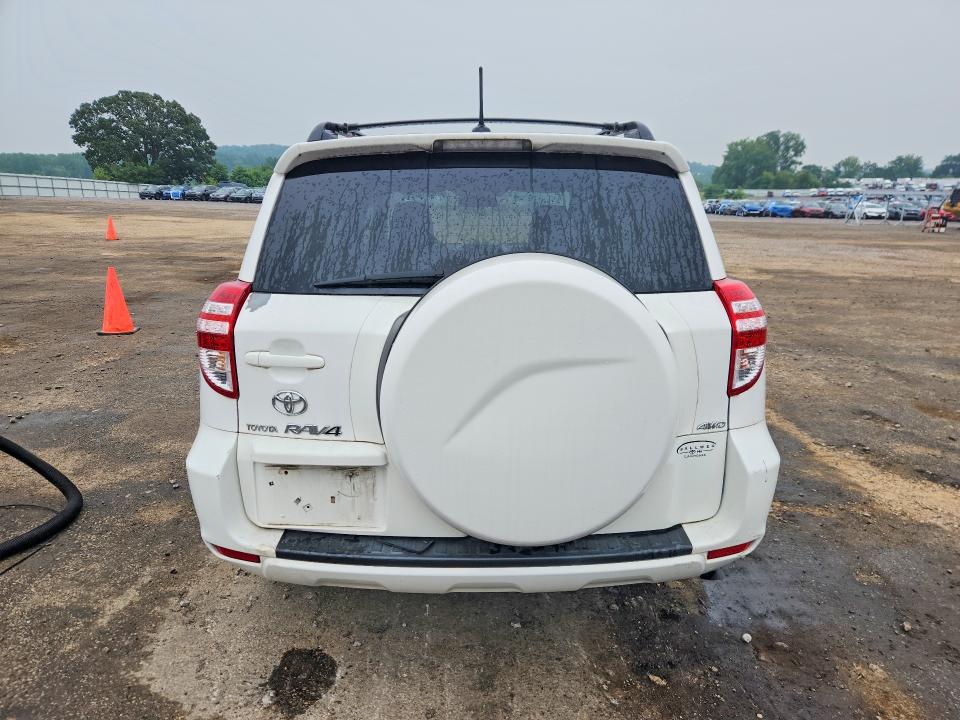 61923676 :رقم المزاد ، 2T3BF4DVXAW039700 vin ، 2010 Toyota Rav4 مزاد بيع