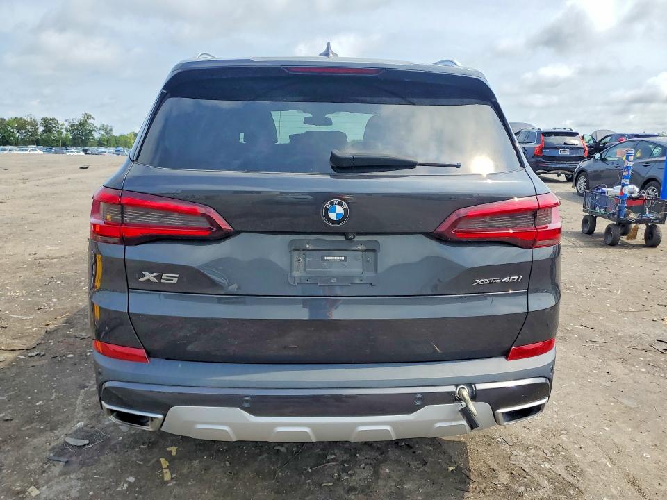 61950656 :رقم المزاد ، 5UXCR6C07N9K87243 vin ، 2022 Bmw X5 مزاد بيع