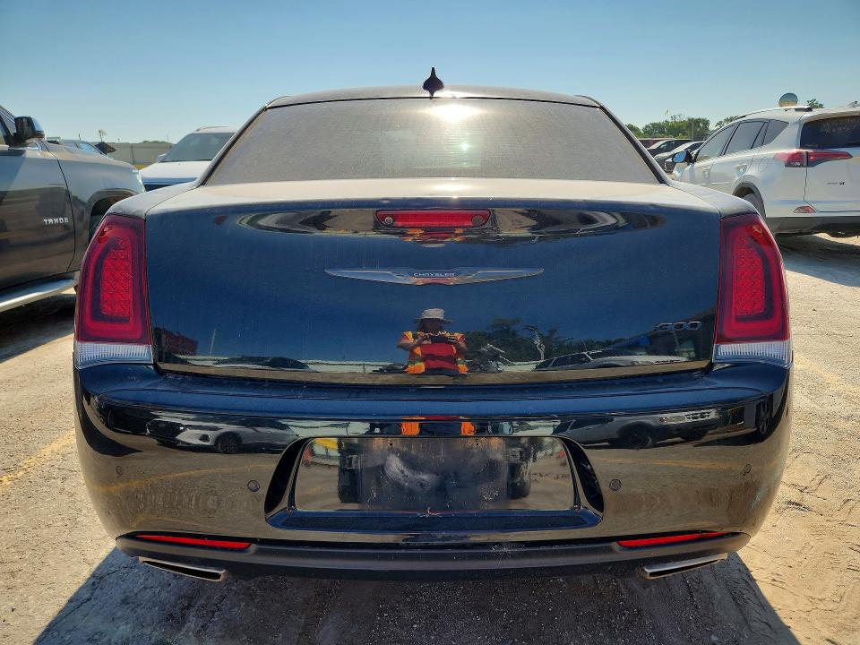 Продажа на аукционе авто 2022 Chrysler 300, vin: 2C3CCADG0NH158895, номер лота: 60235316