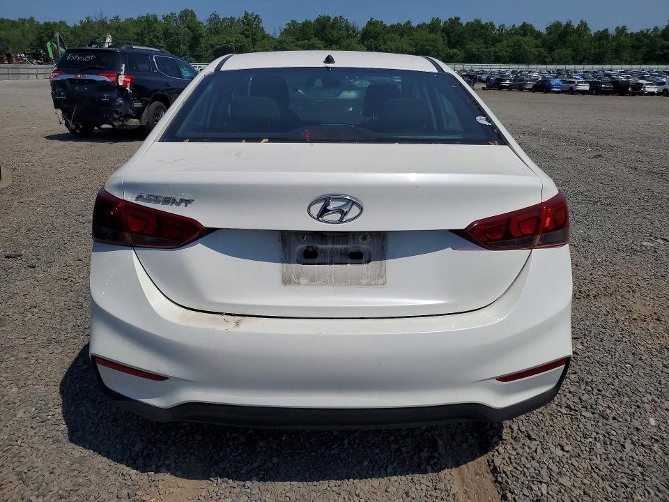 2021 Hyundai Accent მანქანა იყიდება აუქციონზე, vin: 3KPC24A62ME144874, აუქციონის ნომერი: 58361556