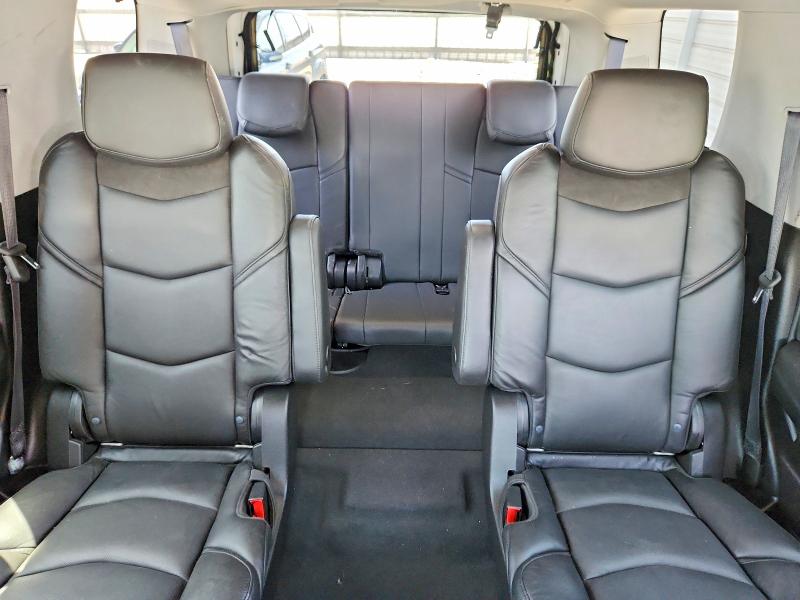 61748116 :رقم المزاد ، 1GYS3BKJ6KR321258 vin ، 2019 Cadillac Escalade مزاد بيع