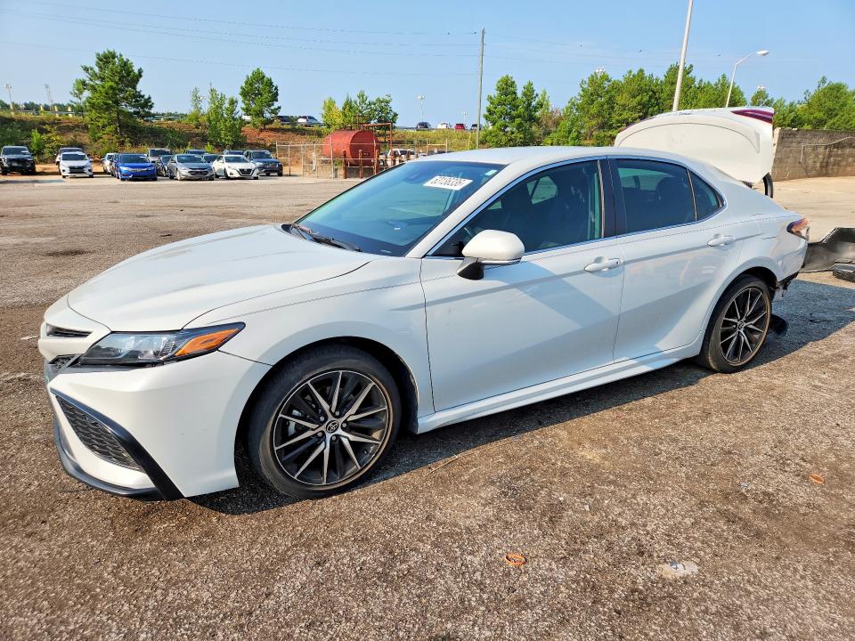 Auction sale of the 2023 Toyota Camry, vin: 4T1G11AK0PU090122, lot number: 63136336