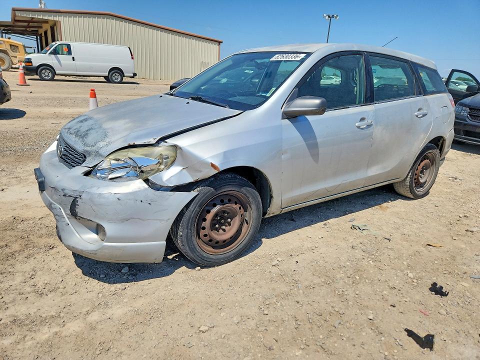62630336 :رقم المزاد ، 2T1KR32E75C477692 vin ، 2005 Toyota Matrix مزاد بيع