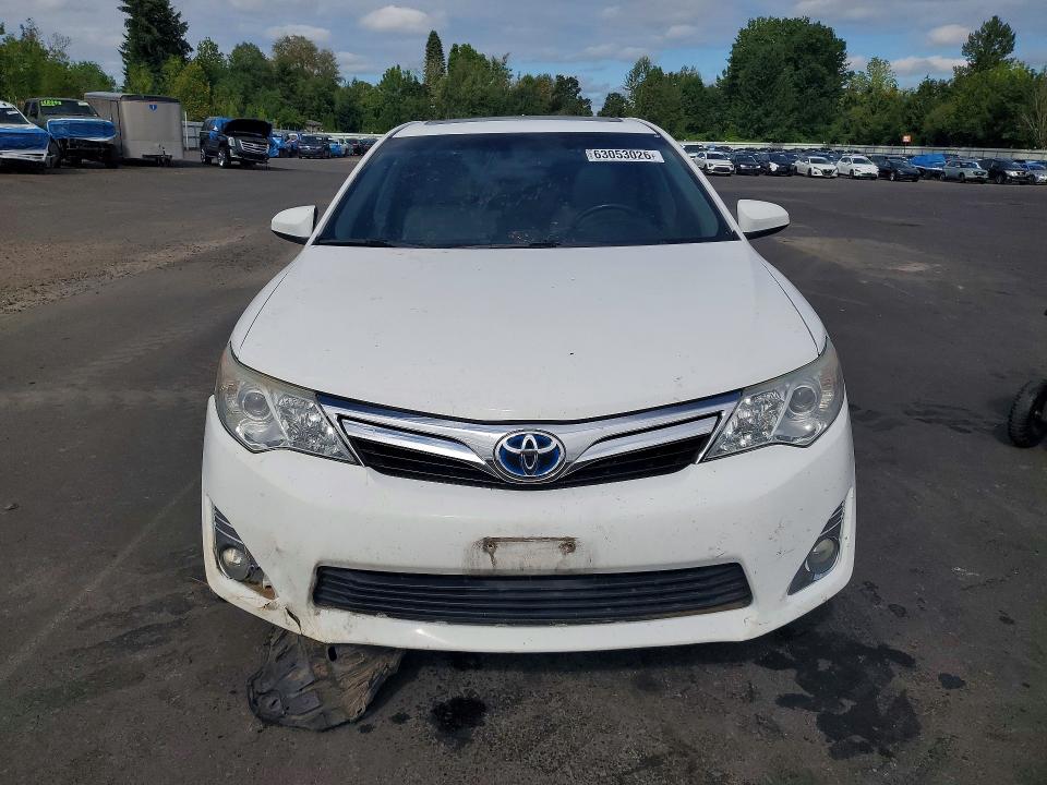 2012 Toyota Camry Hybrid მანქანა იყიდება აუქციონზე, vin: 4T1BD1FK5CU003660, აუქციონის ნომერი: 63053026