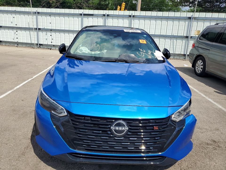 60270646 :رقم المزاد ، 3N1AB8DV8SY334159 vin ، 2025 Nissan Sentra مزاد بيع