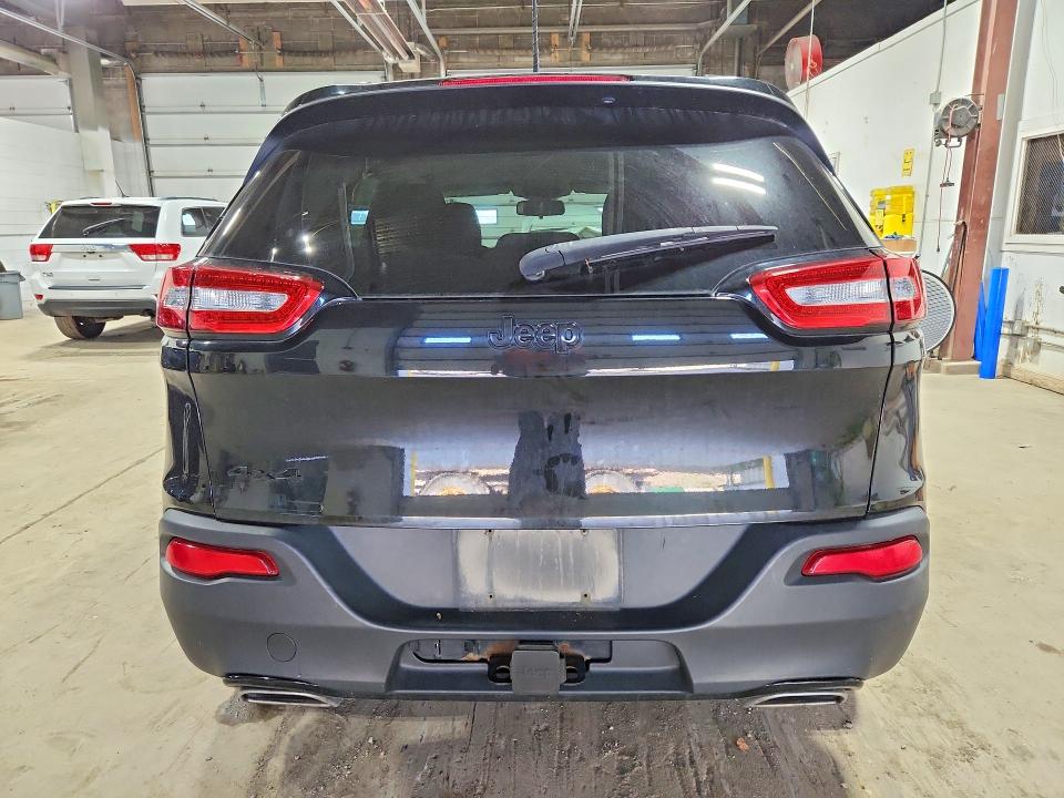 2017 Jeep Cherokee მანქანა იყიდება აუქციონზე, vin: 1C4PJMAS5HW545753, აუქციონის ნომერი: 59898286