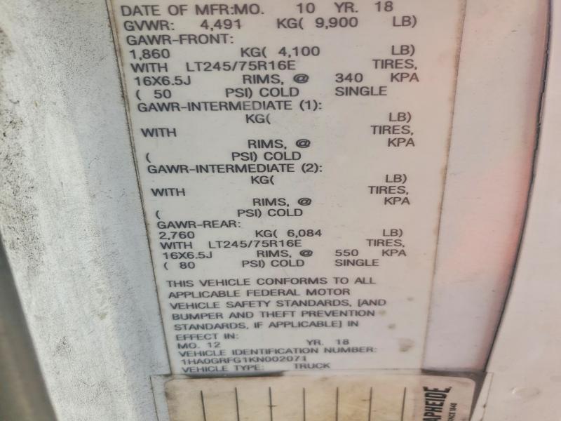61608226 :رقم المزاد ، 1HA0GRFG1KN002071 vin ، 2019 Chevrolet Express G3500 مزاد بيع
