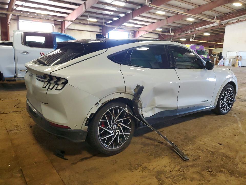 2022 Ford Mustang Mach-e მანქანა იყიდება აუქციონზე, vin: 3FMTK4SX7NMA51875, აუქციონის ნომერი: 60171256