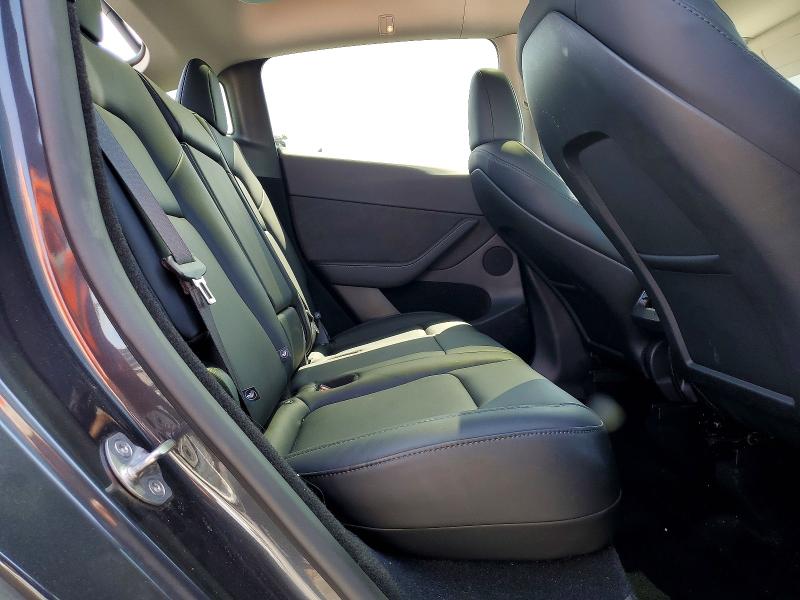 62656826 :رقم المزاد ، 7SAYGDED3SF266881 vin ، 2025 Tesla Model Y مزاد بيع