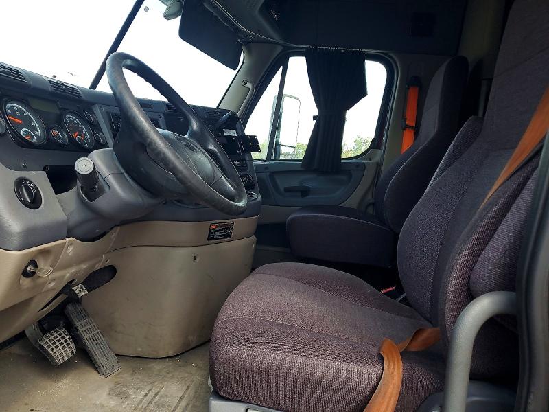 61524556 :رقم المزاد ، 3AKJGLDV0GSGU6011 vin ، 2016 Freightliner Cascadia 125 مزاد بيع