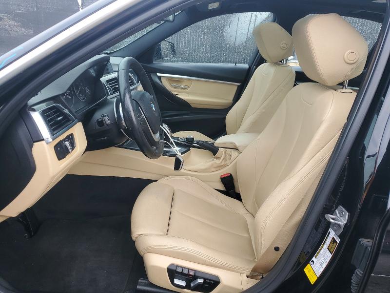 63209546 :رقم المزاد ، WBA8B9G55HNU48961 vin ، 2017 Bmw 330 مزاد بيع