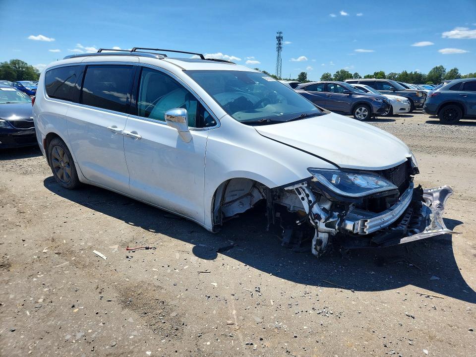 62976486 :رقم المزاد ، 2C4RC1N73HR709226 vin ، 2017 Chrysler Pacifica مزاد بيع