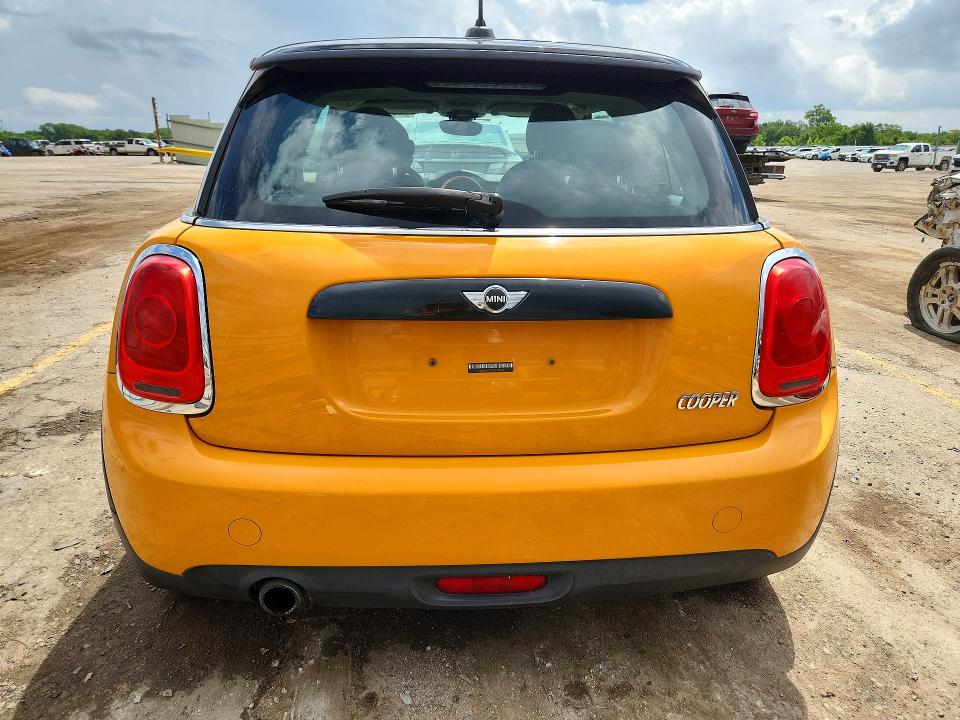 Aukcja sprzedaży 2016 Mini Cooper, vin: WMWXP5C53GT739805, numer aukcji: 60040166