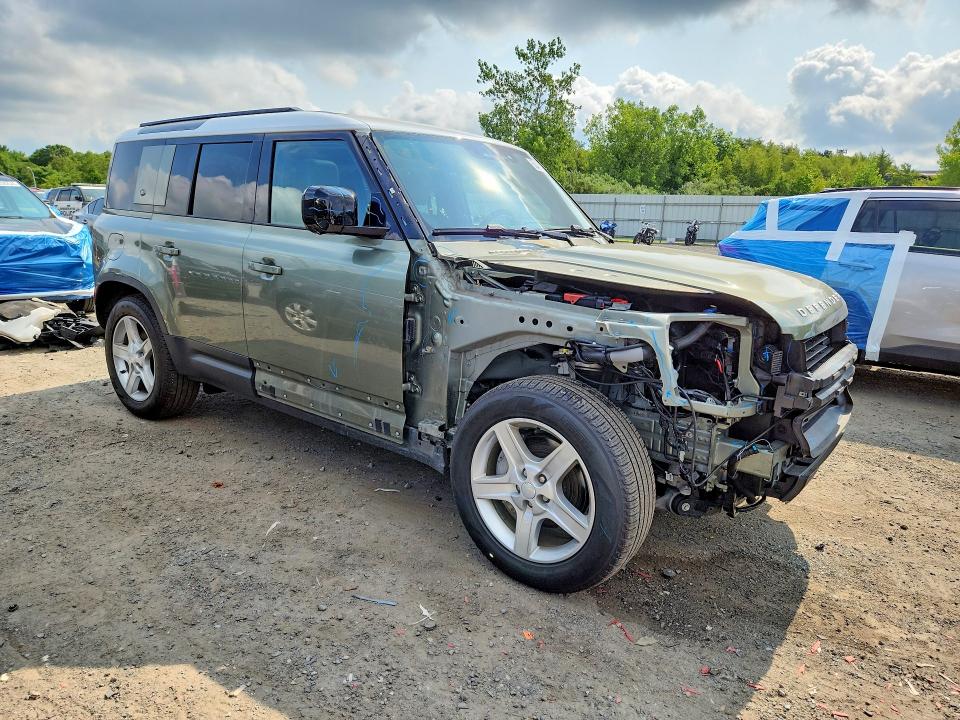 Продаж на аукціоні авто 2022 Land Rover Defender, vin: SALEP7RU0N2090920, номер лоту: 62465366