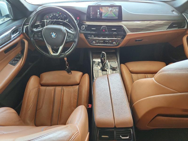 59613106 :رقم المزاد ، WBAJA9C59JB249025 vin ، 2018 Bmw 530e مزاد بيع