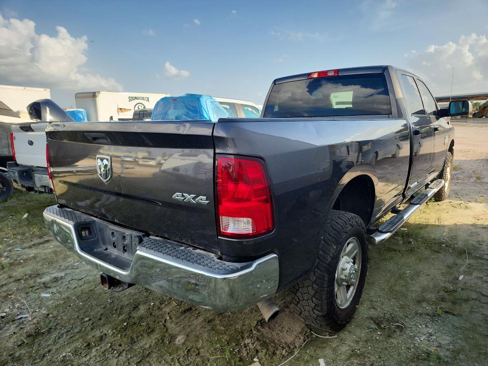 Продаж на аукціоні авто 2018 Ram 2500, vin: 3C6UR5HJ6JG380614, номер лоту: 62415846
