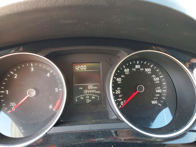 2015 Volkswagen Jetta მანქანა იყიდება აუქციონზე, vin: 3VWLA7AJ1FM323373, აუქციონის ნომერი: 59362096