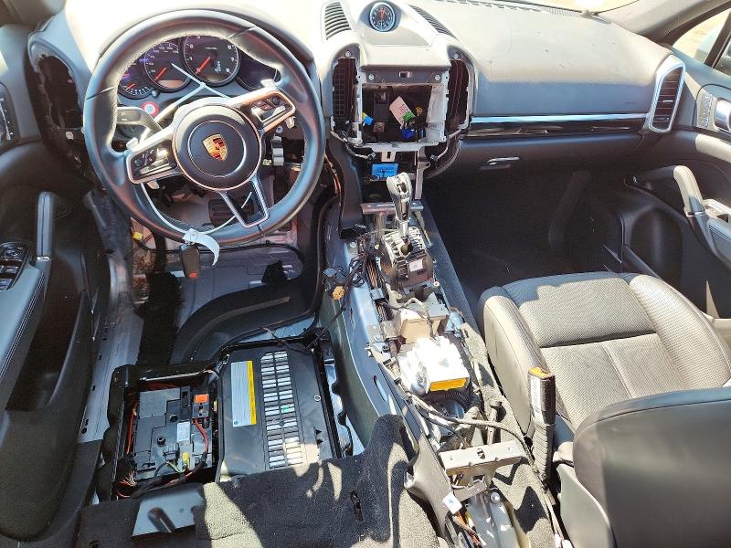 Продаж на аукціоні авто 2016 Porsche Cayenne, vin: WP1AA2A27GLA10898, номер лоту: 59810816